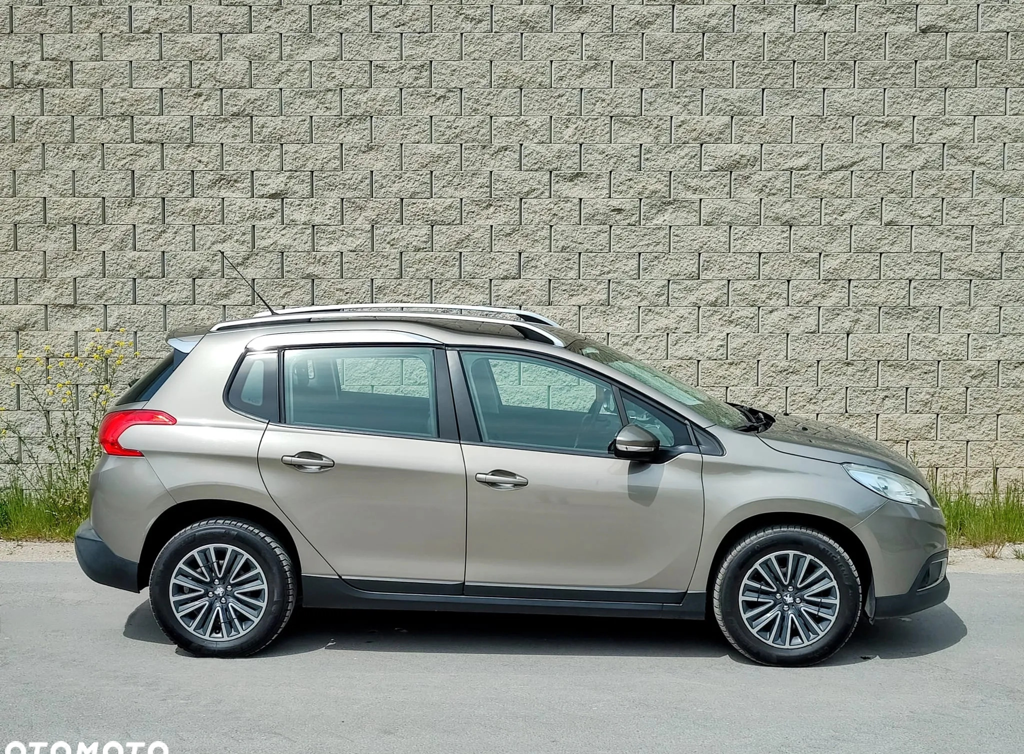 Peugeot 2008 cena 36700 przebieg: 134000, rok produkcji 2013 z Łódź małe 277